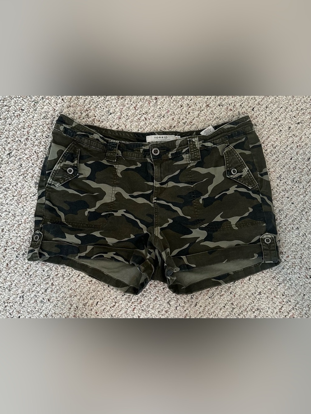 torrid Camouflage Utility Jean Shorts - Olive & Black Size 18